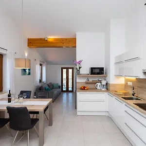 Krusec Apartment