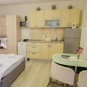 Bliss With Free Parking Appartement Split